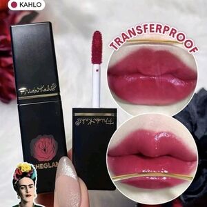 Kahlo Transferproof Lip Gloss - Vibrant Pink